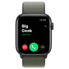 Часы Apple Watch SE 3, 44 мм, алюминий цвета «тёмная ночь», браслет Sport Loop цвета «лес» (2025)