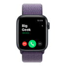 Часы Apple Watch SE 3, 40 мм, алюминий цвета «тёмная ночь», браслет Sport Loop цвета «фиолетовый туман» (2025)