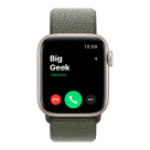 Часы Apple Watch SE 3, 40 мм, алюминий цвета «сияющая звезда», браслет Sport Loop цвета «лес» (2025)