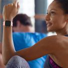 Умные часы Fitbit Versa Periwinkle/Rose Gold - фото 3
