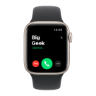 Часы Apple Watch SE 3, 40 мм, алюминий цвета «сияющая звезда», ремешок Sport Band чёрного цвета (2025)