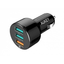 Автомобильное зарядное устройство Aukey CC-T11 мощностью 42 Вт (3 USB-A; поддержка QC 3.0)