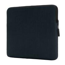 Чехол-конверт из ткани «Woolenex» Incase Slim Sleeve для MacBook Air (13 и 14 дюймов; 2018 и новее) и MacBook Pro (13 дюймов; 2016 и новее)