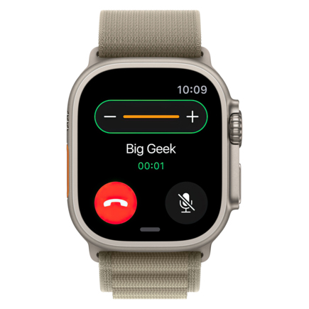 Apple Watch Ultra 2, 49мм, корпус из титана, ремешок Alpine оливкового цвета
