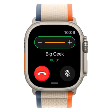 Apple Watch Ultra 2, 49 мм, корпус из титана, ремешок Trail цвета «оранжевый/бежевый»