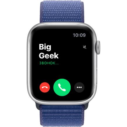 Часы Apple Watch Series 9, 45 мм, алюминий серебристого цвета, спортивный браслет Sport Loop цвета «океанская синь»