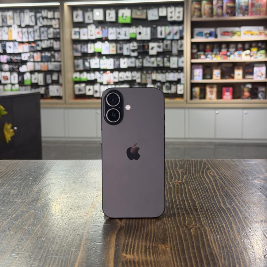 [Уценённый] Смартфон Apple iPhone 16 256 ГБ (Чёрный | Black) (nano-SIM и eSIM)