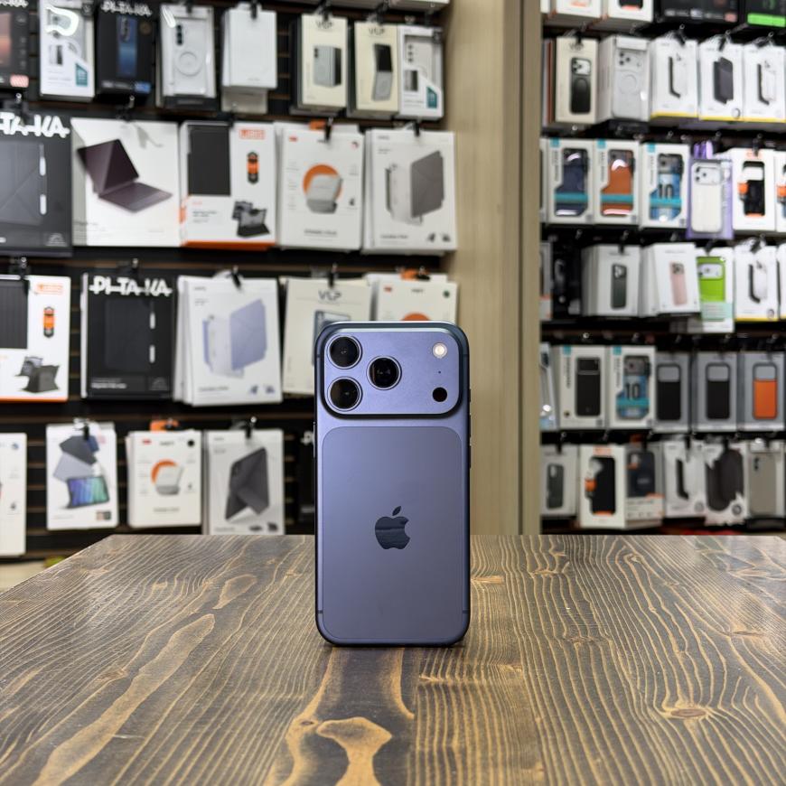 [Уценённый] Смартфон Apple iPhone 17 Pro 512 ГБ («Насыщенный синий» | Deep Blue) (nano-SIM и eSIM)