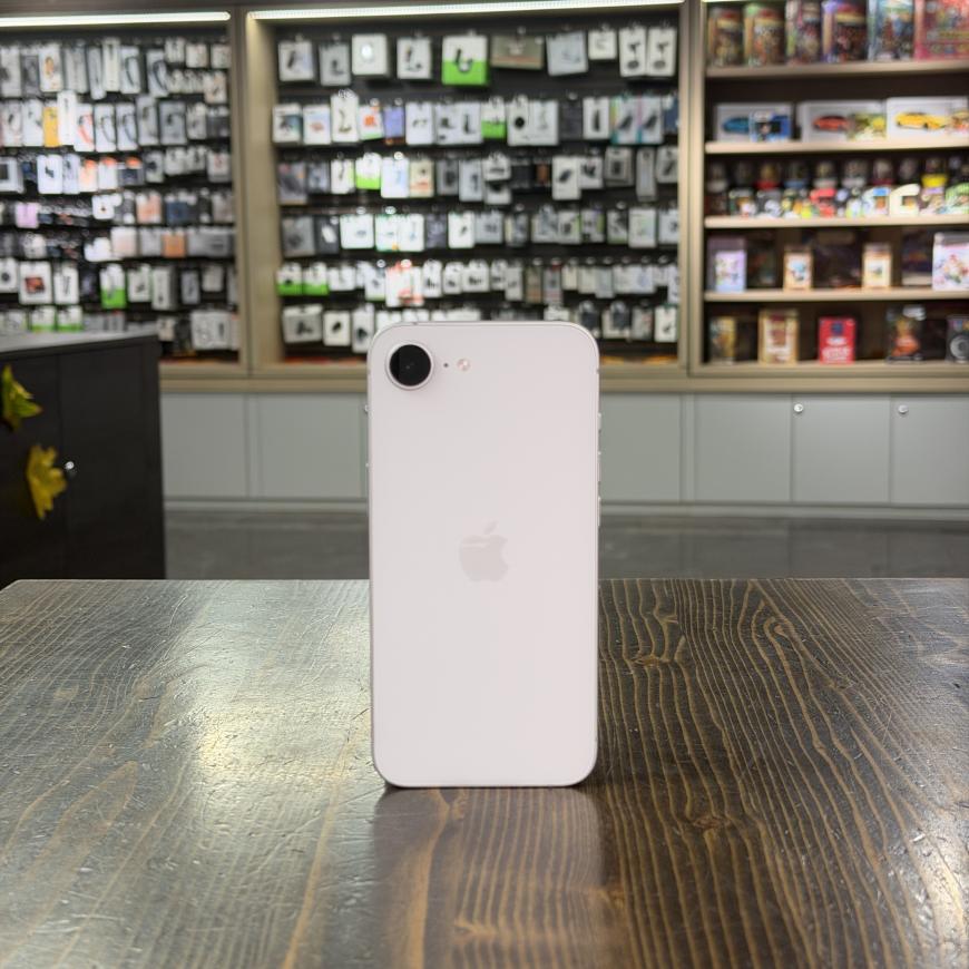 [Уценённый] Смартфон Apple iPhone 16e 128 ГБ (Белый | White) (nano-SIM и eSIM)