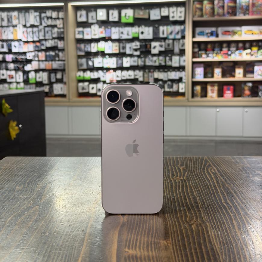 [Уценённый] Смартфон Apple iPhone 16 Pro 128 ГБ («Натуральный титан» | Natural Titanium) (eSIM)