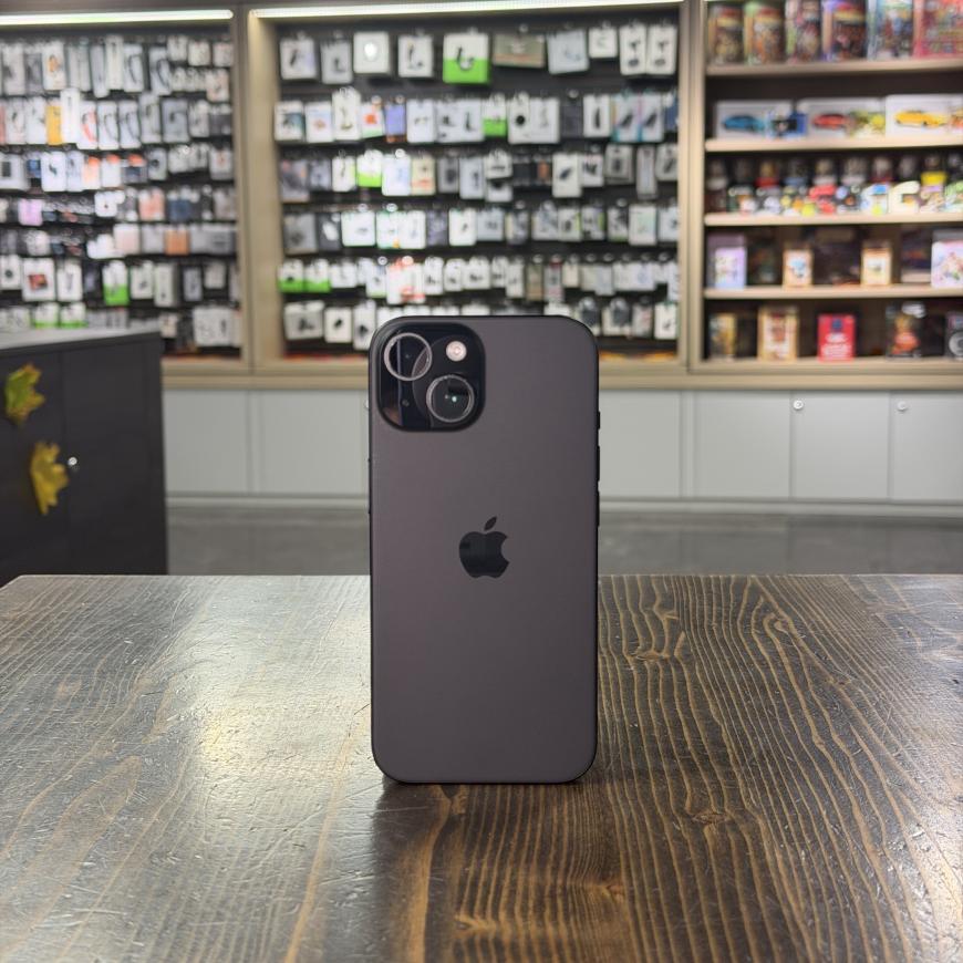 [Уценённый] Смартфон Apple iPhone 15 128 ГБ (Чёрный | Black) (2 nano-SIM)