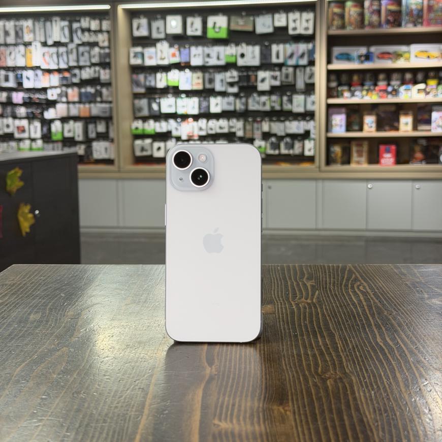 [Уценённый] Смартфон Apple iPhone 15 128 ГБ (Голубой | Blue) (2 nano-SIM)