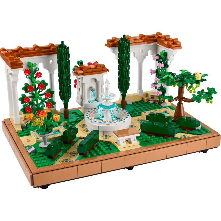 Конструктор — сад с фонтаном LEGO Icons (#10359)