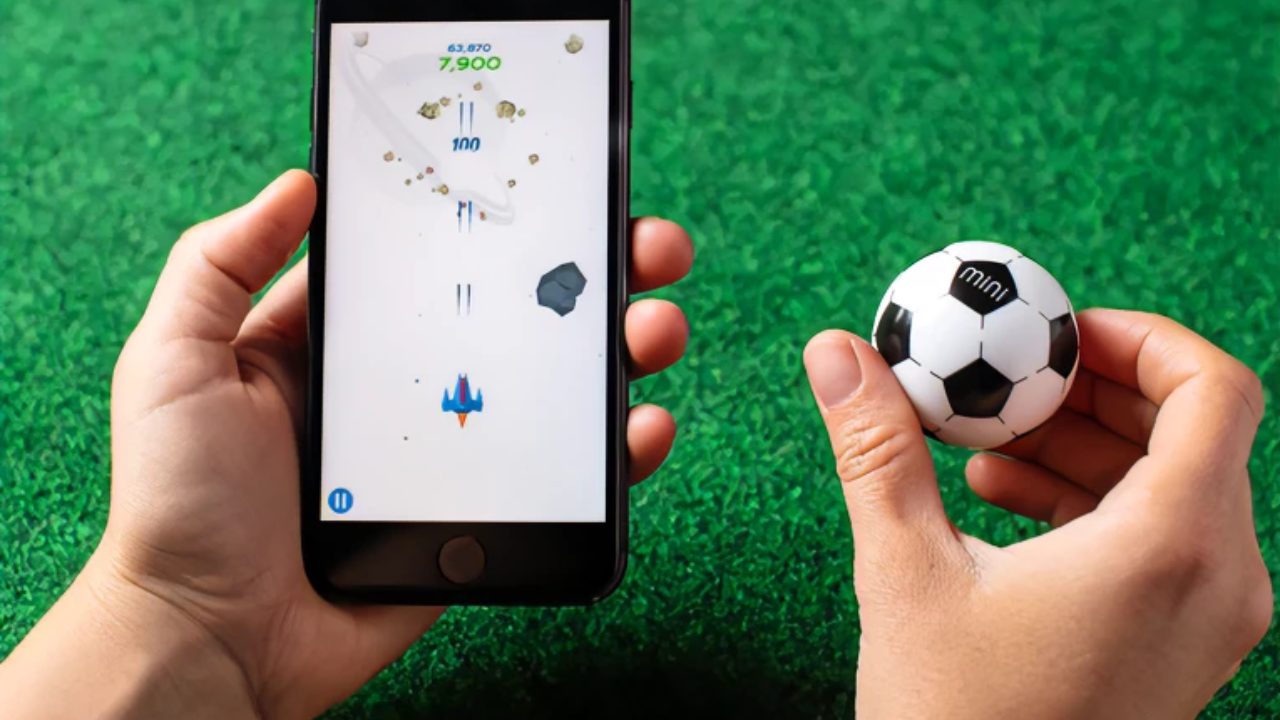 Робот Sphero Mini Robot Ball: Soccer Theme