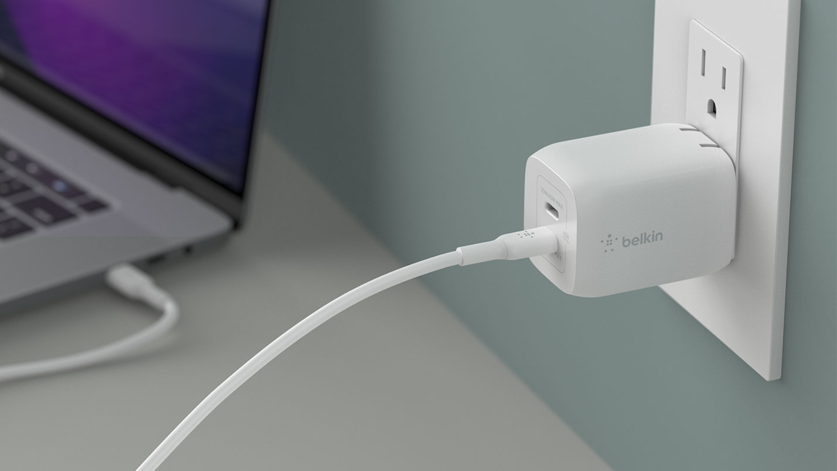 Сетевое зарядное устройство Belkin BoostCharge Pro мощностью 65 Вт (GaN)  (WCH013)