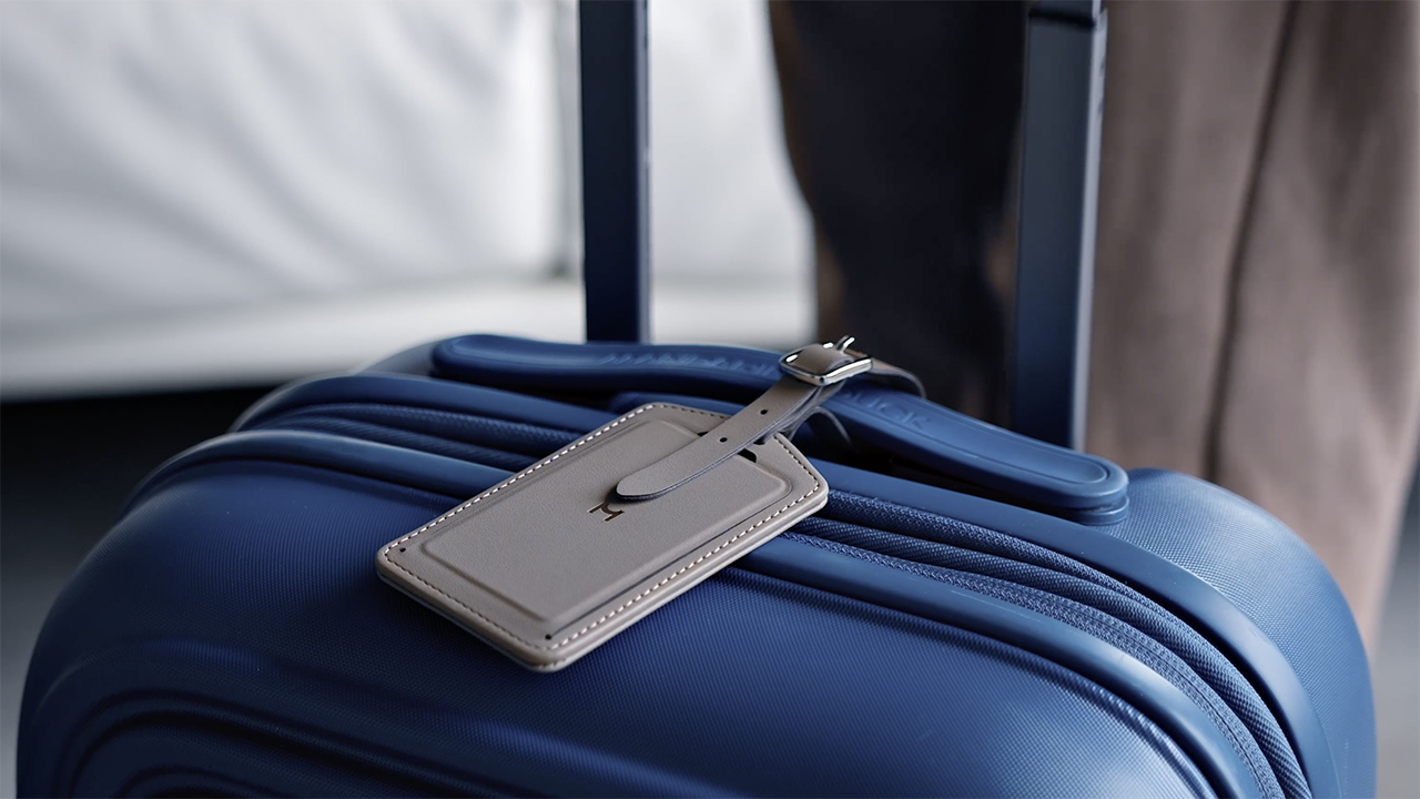 10 аксессуаров с поддержкой MagSafe и «Локатора» для отпуска и поездок